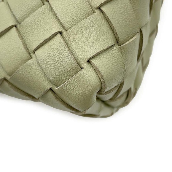 Bottega Veneta Handbag Andiamo Lambskin Bag - Picture 8 of 15